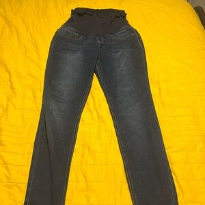 Maternity jeans